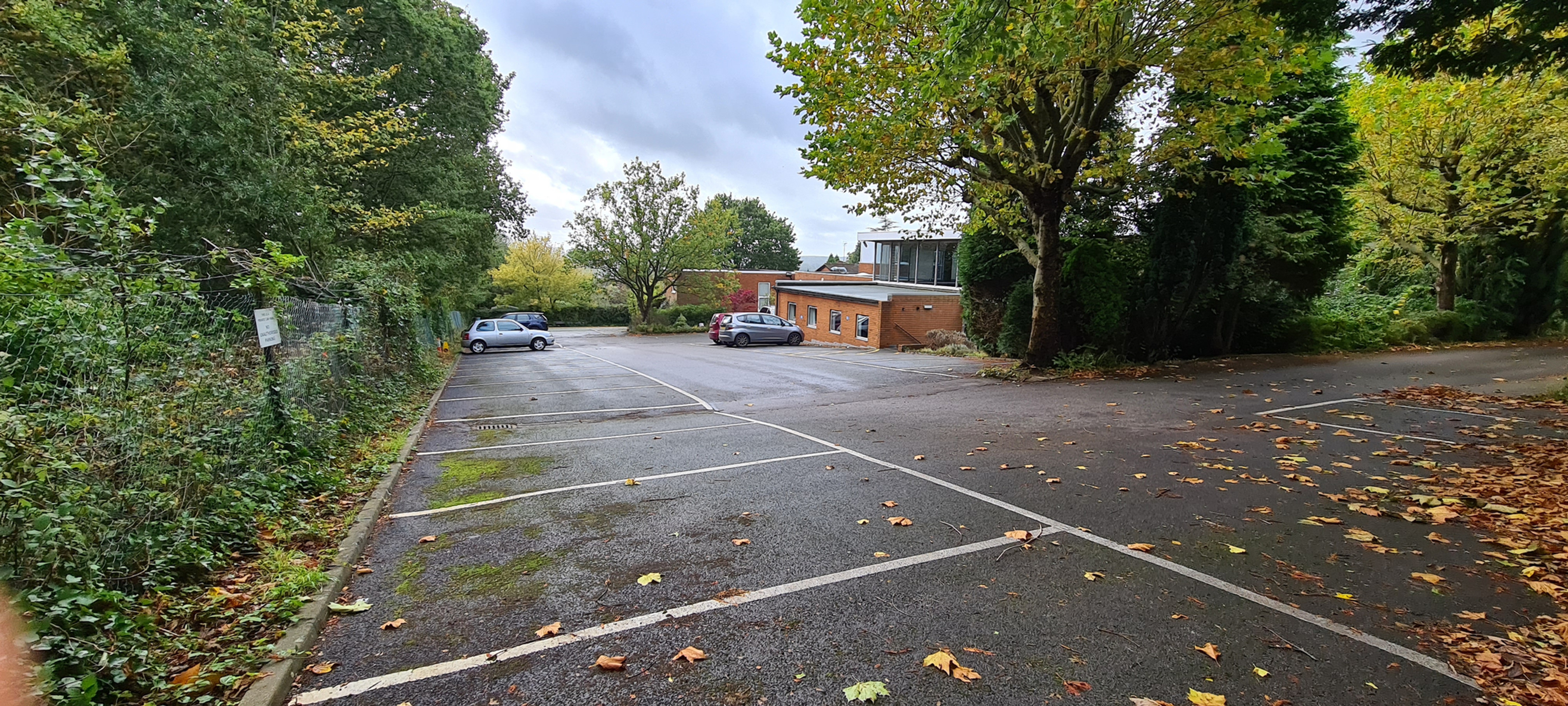 Car Park Reigate Park Church